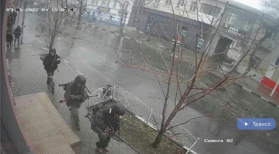 Russian troops entering Kherson. Photo kavun.city.